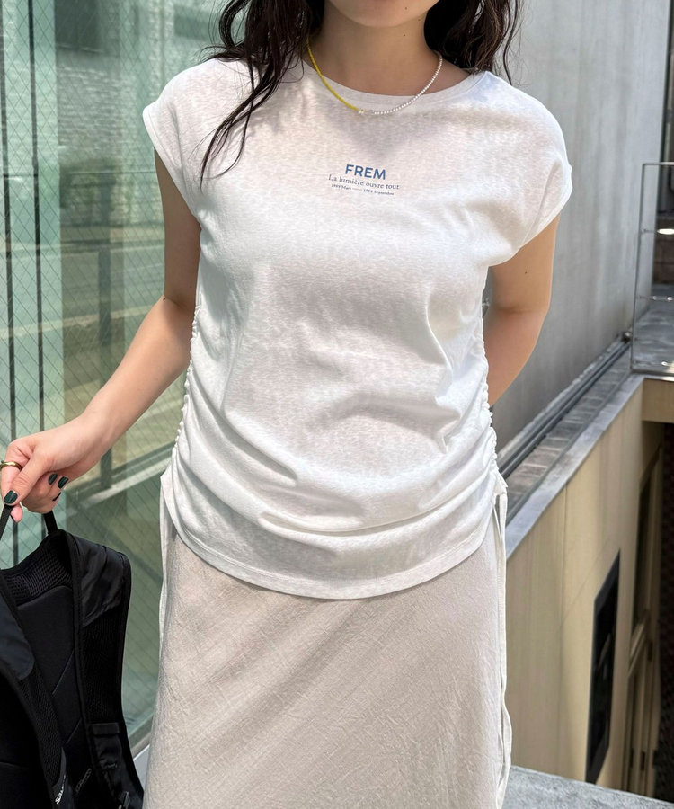 シャーリングノースリーブカットソー