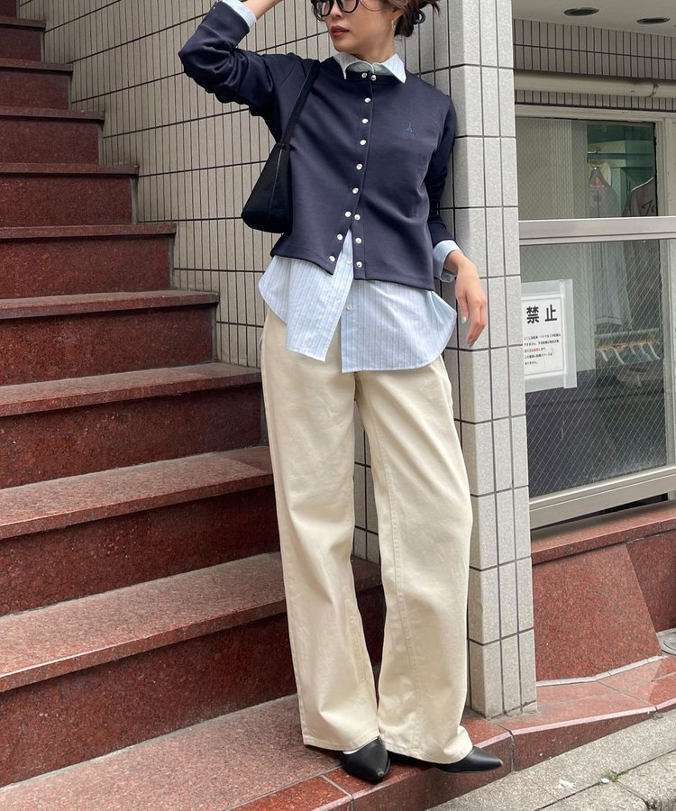ドット釦ポンチカーディガン