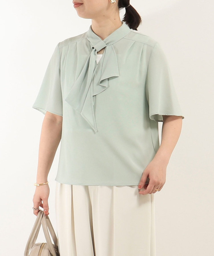 SALE‼️ バーバリー×ロゴ×ボウタイブラウス SALE‼️ バーバリー×ロゴ×ボウタイブラウス