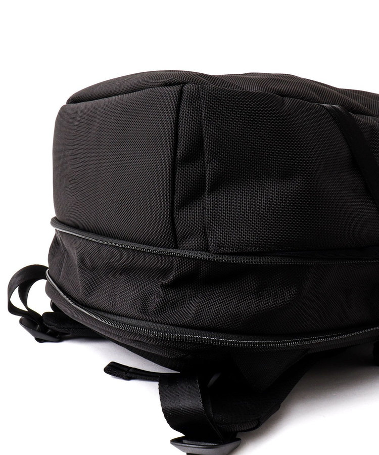【Incase/インケース】Tracks Expandable Backpack