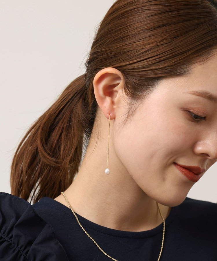 【grâce grace/グラスグラス】ハテナスウィングパールピアス
