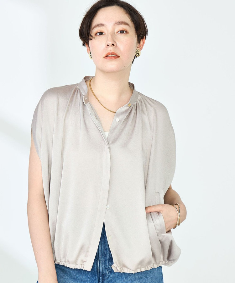 秋山・土屋別注アイテム】ハンマーサテンケープブラウス（5-0035-3-01