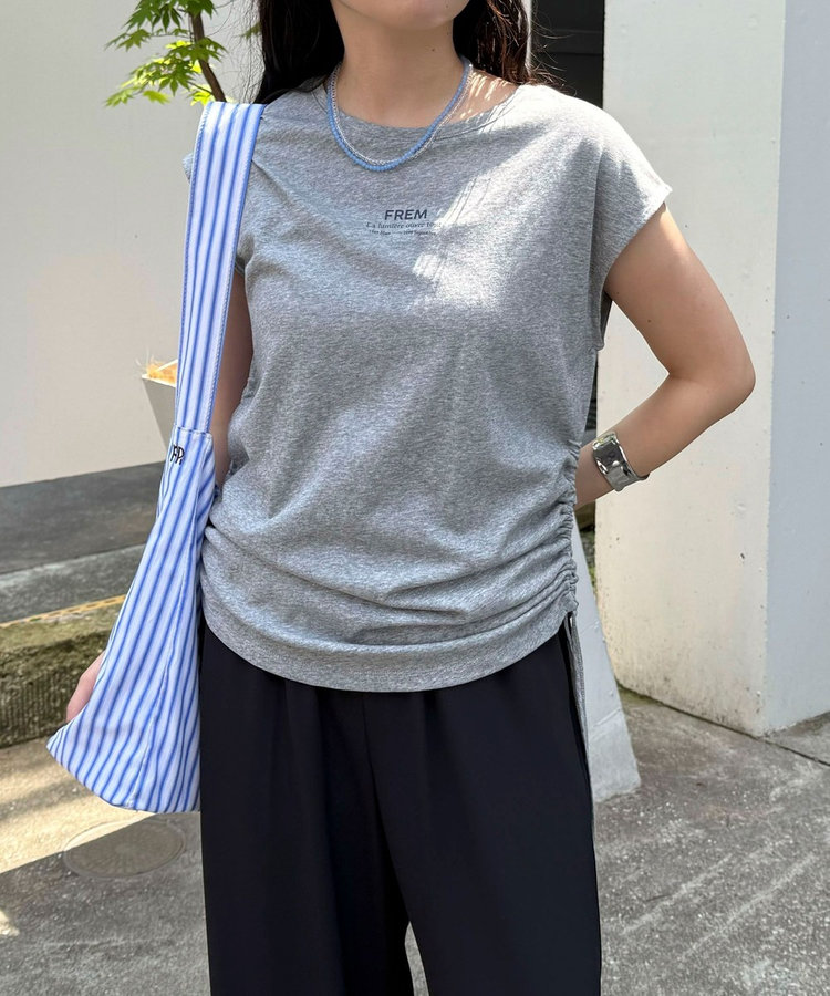 シャーリングノースリーブカットソー
