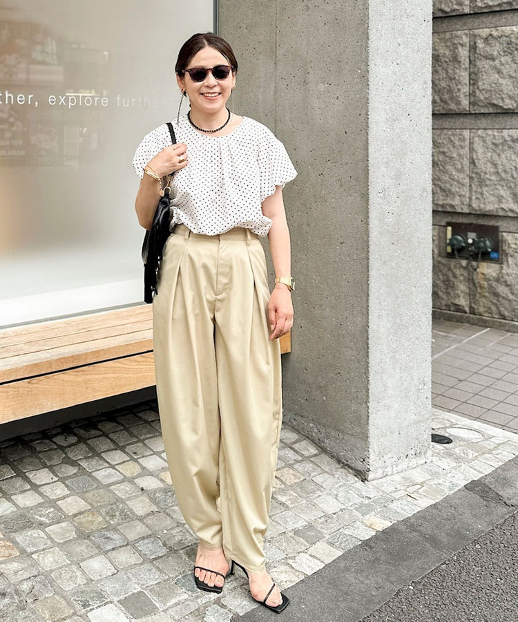 ウォッシャブルタックバレルチノパンツ