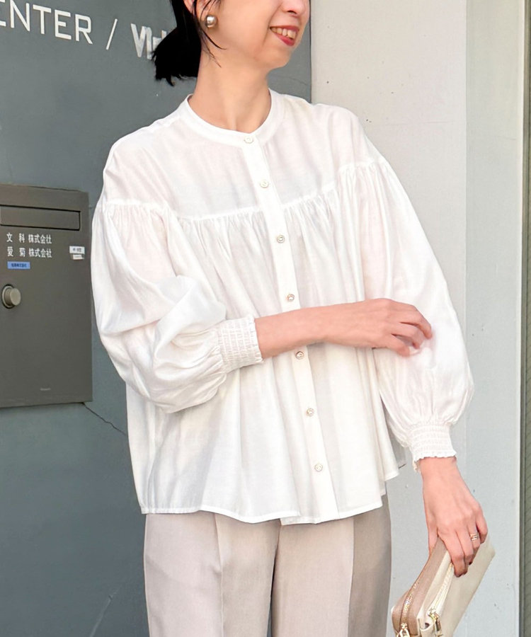 シルキーローンブラウス