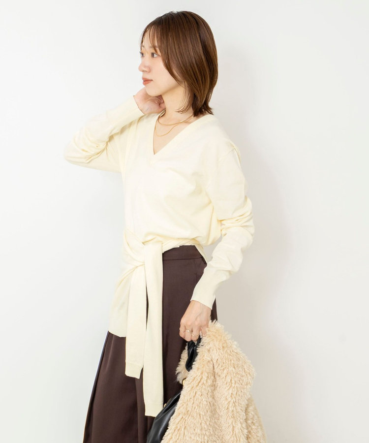 【 SHOP PRESS二見別注カラー】レイヤードピース付きVネックプルオーバー