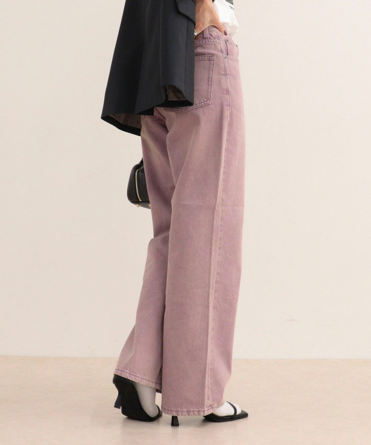 Soft color straight Denim