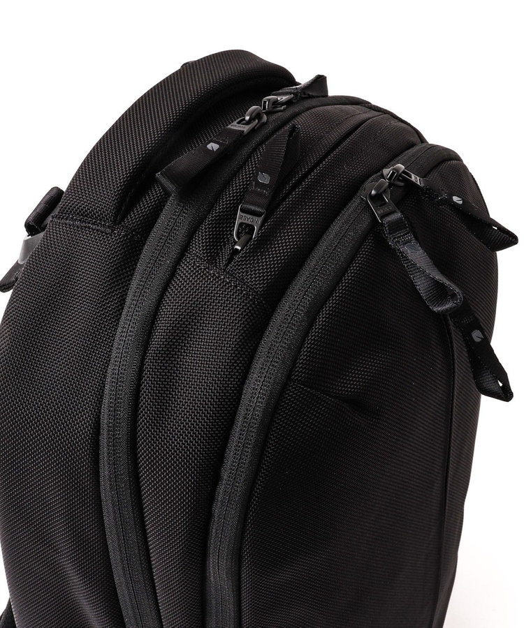 【Incase/インケース】Tracks Backpack 18L