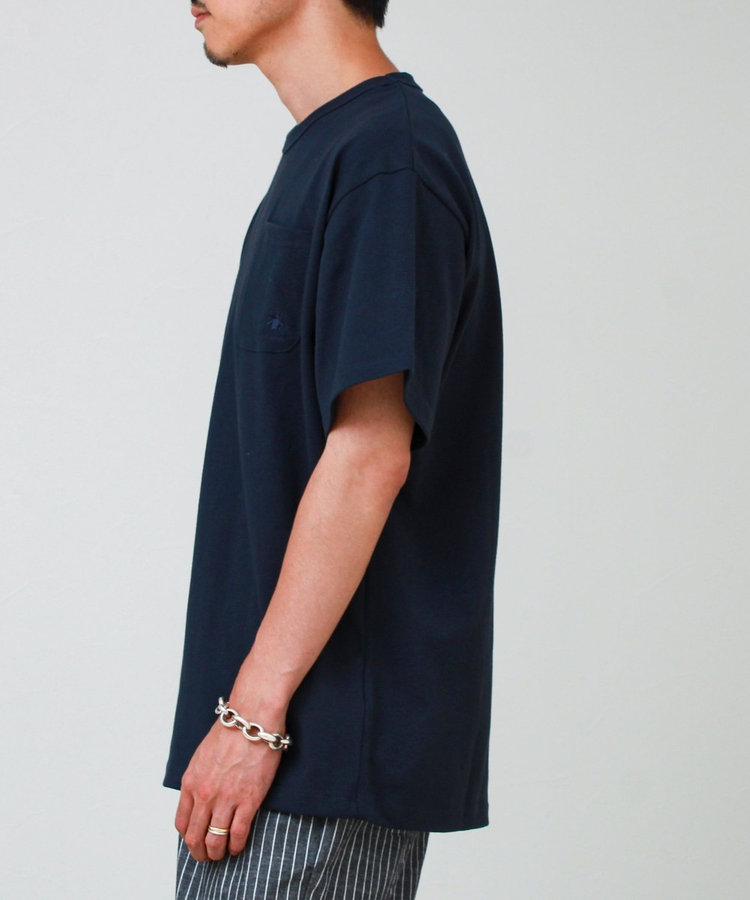［WEB限定 SPECIAL SALE！］【GEVACO/ゲバコ】ベーシックオープンエンド天竺ポケット刺繍Tシャツ