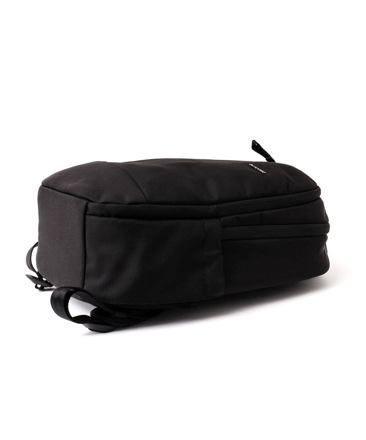 【Incase/インケース】Tracks Backpack 18L
