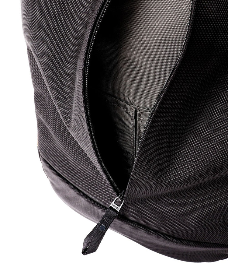 【Incase/インケース】Tracks Backpack 18L