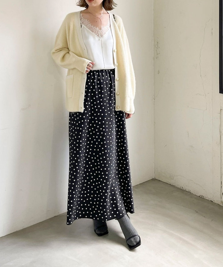 【一部WEB限定カラー】ウール混へアリーVネックカーディガン