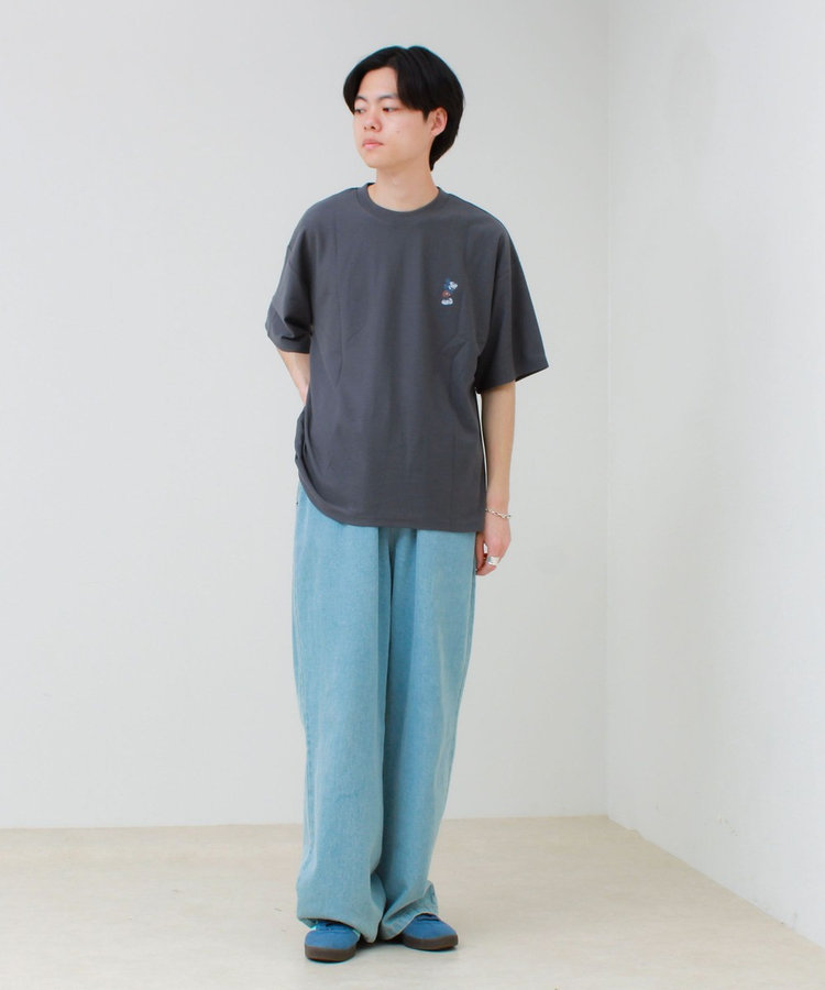 【ユニセックスで着れる】梨地ミッキー＆ミニープリント Tシャツ