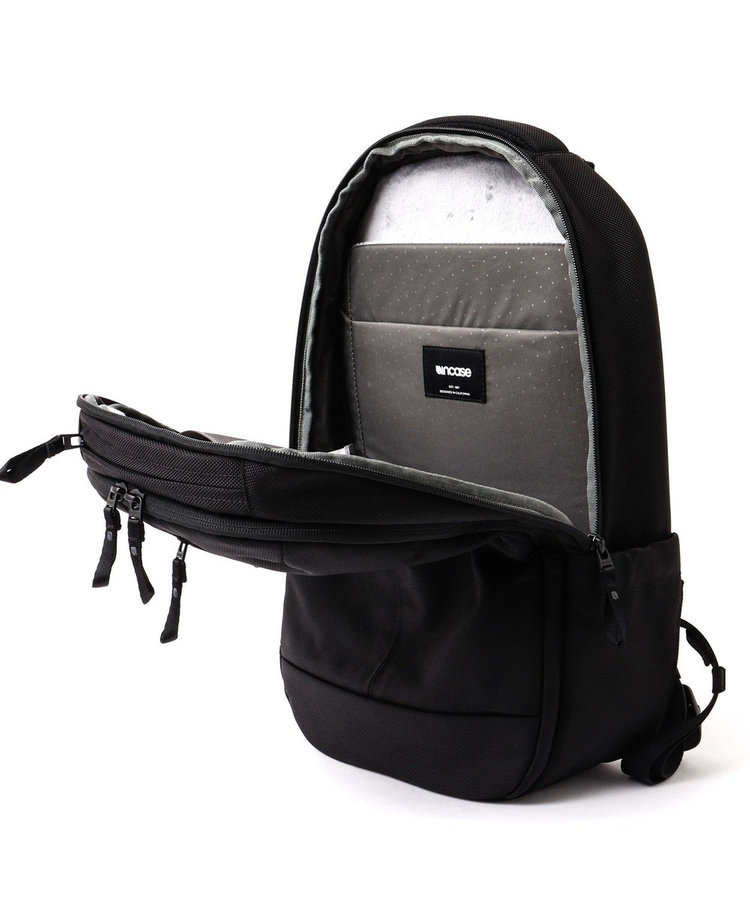 【Incase/インケース】Tracks Backpack 18L