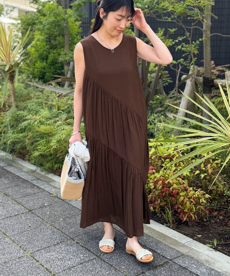 麻調シアースパンバイヤスワンピース