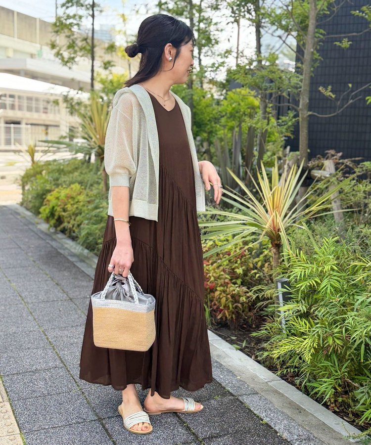麻調シアースパンバイヤスワンピース