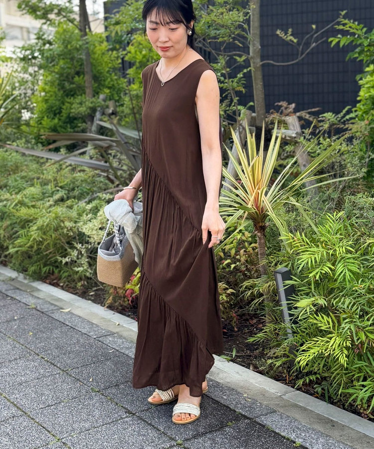 麻調シアースパンバイヤスワンピース