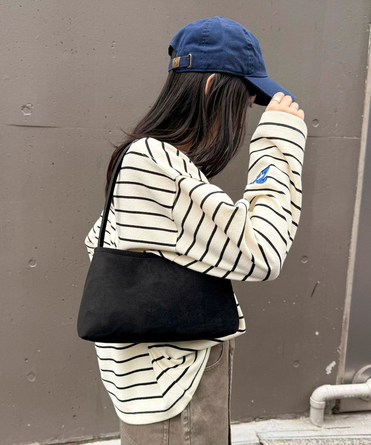 【WEB限定 GW SPECIAL PRICE】ホルダーチャーム付きワンハンドルバッグ