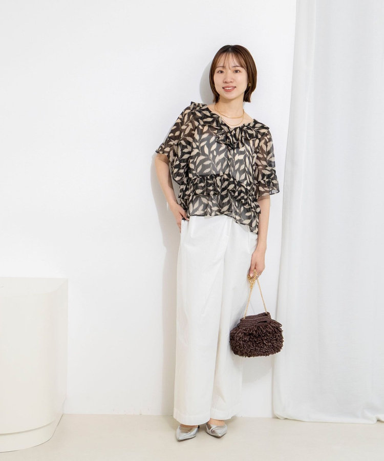 【Import Fabric】ウォッシャブル楊柳リーフ柄フリルブラウス