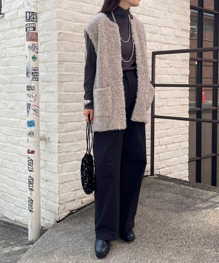 ウール混ニットベスト