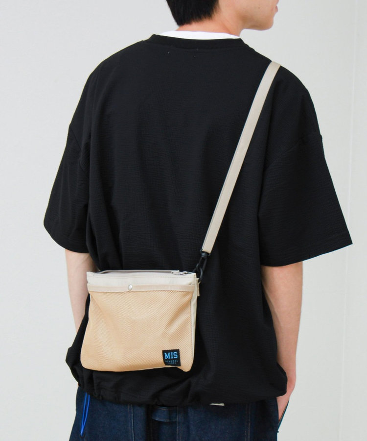 【MIS/エムアイエス】メッシュポケットサコッシュ