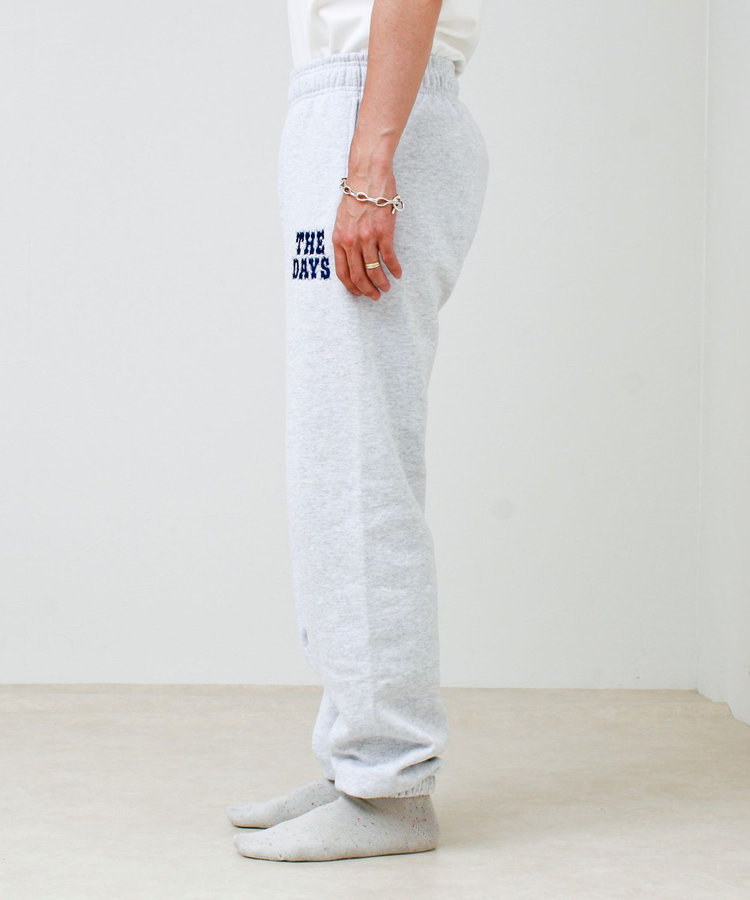 【THE DAYS/ザ デイ】HIGE SWEAT PANTS 髭文字刺繍 スウェットパンツ 裏起毛