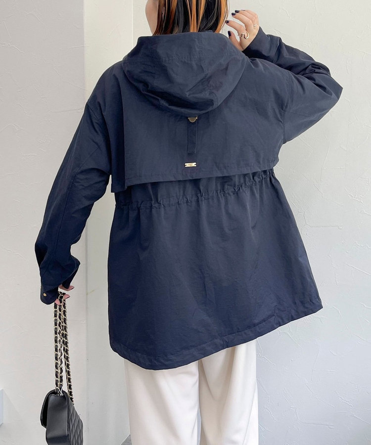 美品✨ミューズ　ドゥーズィエムクラス　ナイロン フードブルゾン　ドローコード Deuxieme Classe（ドゥーズィエムクラス）の「ナイロン フードブルゾン