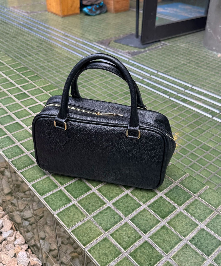 FR横長レザーボストンバッグ