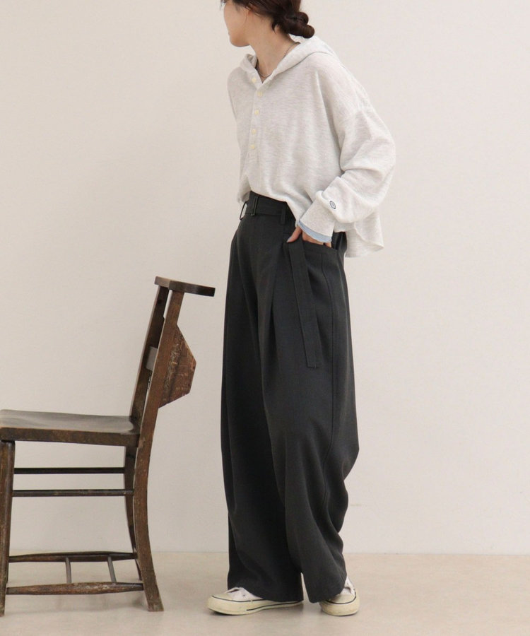 《WEB限定》【DISCUS /ディスカス】ワッフルヘンリーネックフーディ