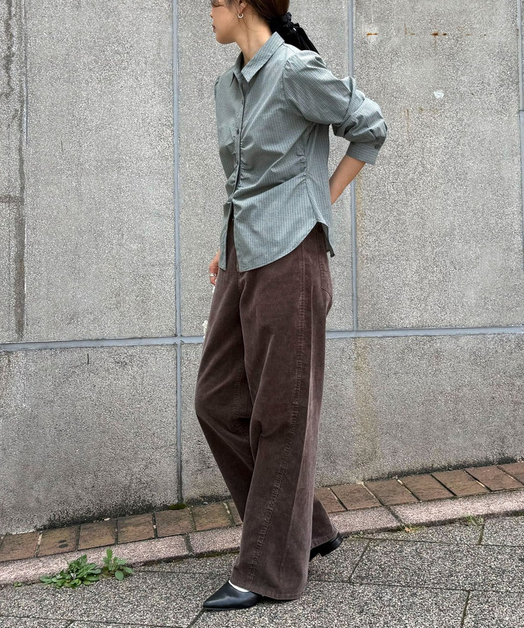 【WEB限定カラーあり】フロントギャザーコンパクトシャツ